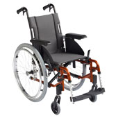 Carrozzina pieghevole in alluminio Invacare